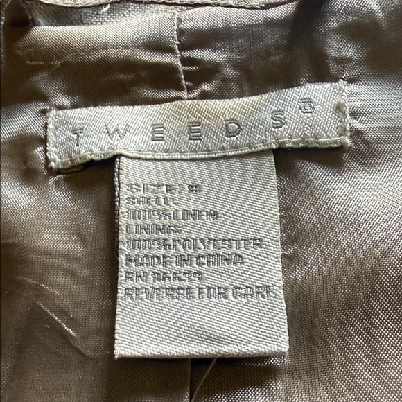 Tweeds Taupe Gray  Linen Jacket with Button Details - Picture 6 of 6